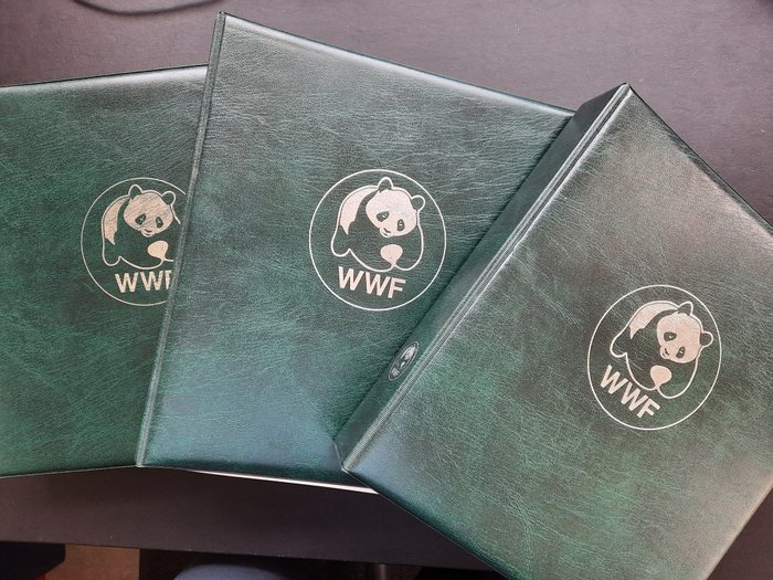 Fonds mondial pour la nature (WWF) - Marvellous WWF collection including MNH series, FDCs and documentation in three bindings with - Michel