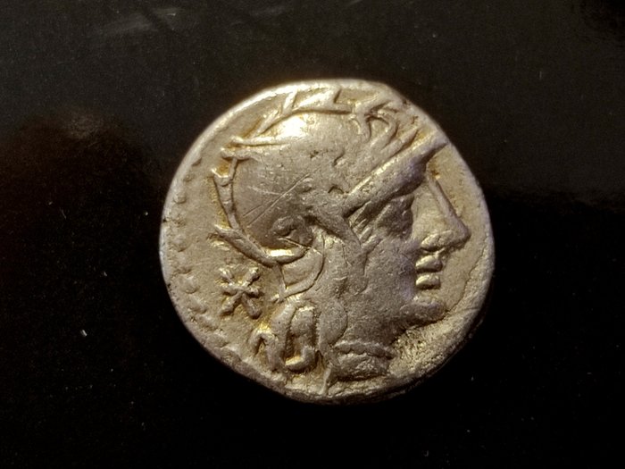 Roman Republic. C. Minucius Augurinus, 135 BC. AR Denarius,  Rome