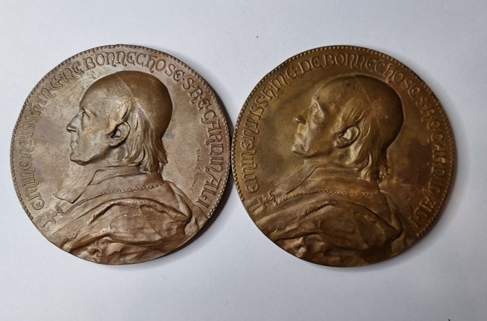 France. 5 médailles papales dont deux en argent