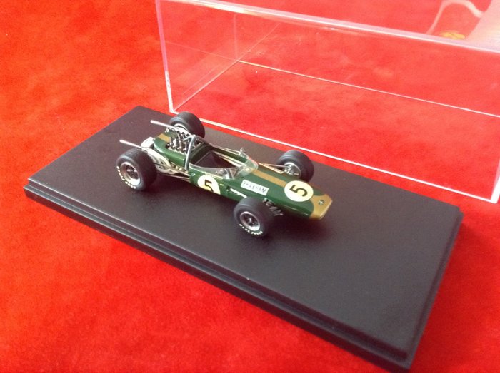 S.M.T.S. - Scale Model Technical Services - made in UK - 1:43 - Brabham BT19 Repco F.1 winner British GP 1966 #5 Jack Brabham - World Champion - Geen minimumprijs