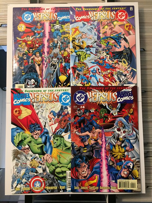 Marvel Versus DC comics # 1, 2, 3 and 4 Complete set featuring Spider-man, the Joker, the Hulk, Batman, Wolverine, Lobo, etc - Very High Grade - Geniet - Eerste druk - (1996)