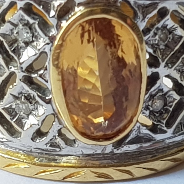 Image 2 of 18 kt. White gold, Yellow gold - Ring Topaz - Diamonds