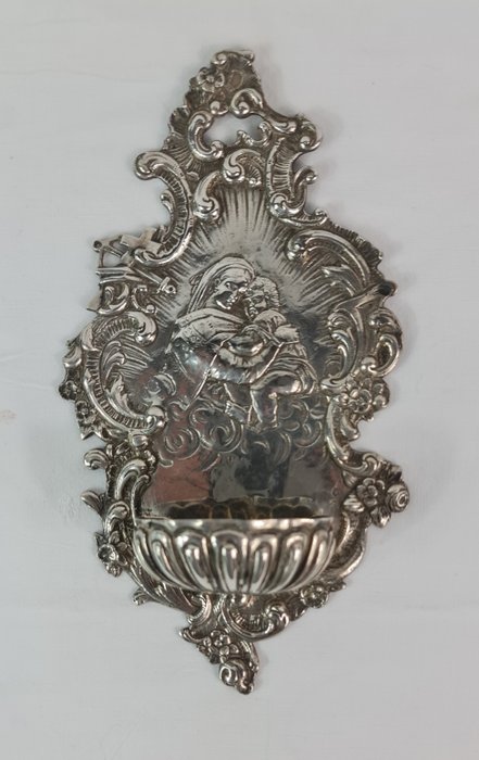 Used, Stoup, A large and solid Holy Water Fountain - .915 silver - Spain - Mid 20th century for sale  