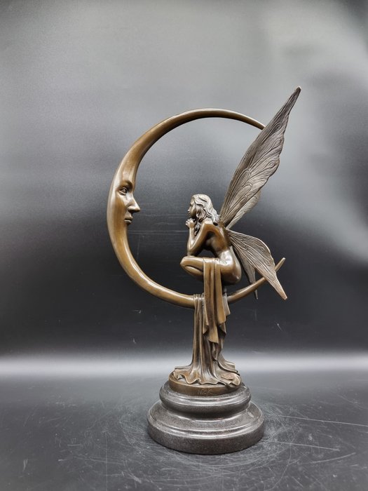 Statue, Large Bronze Fairy on The Moon - 40 cm - Bronze, Marble