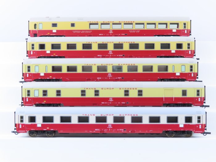 Roco H0 - 45906/45637 - Passenger carriage, Passenger carriage set - 5 Express train carriages TEE - FS
