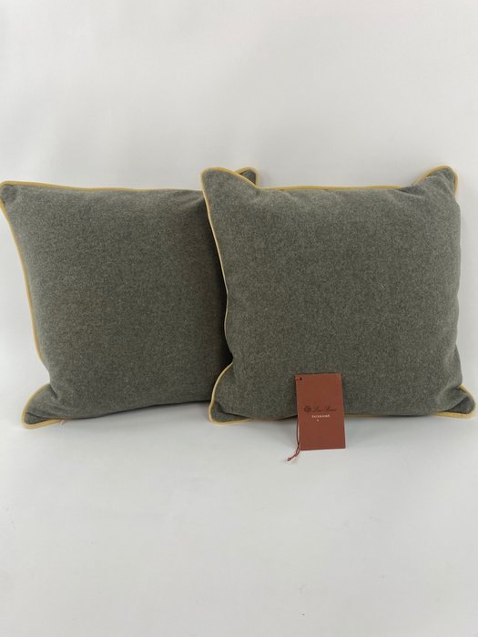 Cuscini realizzati con tessuto Loro Piana Loro Piana - Coussin (2)