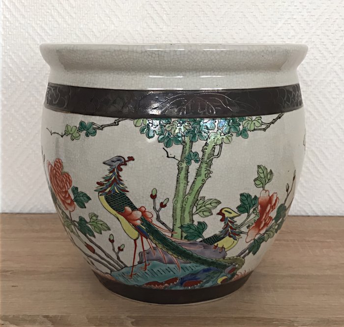 Elegant flowerpot, H: 23 cm (1) - Nanjing Cracked Ceramics - China - 1st half 20th century