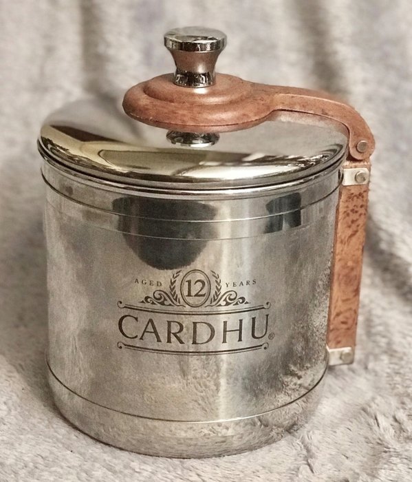 冰桶 -  CARDHU 12 年蘇格蘭威士忌。一個優雅的冰桶，Break 水。蘇格蘭的優雅設計 - 鋼（不銹鋼）