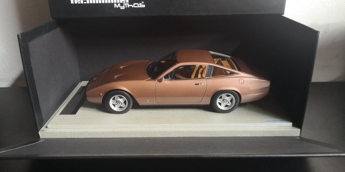 Tecnomodel - 1:18 - Ferrari 365 GTC/4 metallic bronze - 1971 - TM18-92D