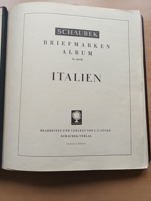 Italiaanse Republiek 1945/1975 - Verzameling in album
