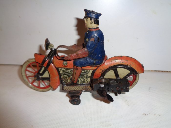 Günthermann - polizist auf motorrad polizeimotorrad - 1910-1919 - deutschland