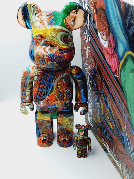 Preview of the first image of Medicom Toy - Be@rbrick 400% + 100% -The Great Art Exhibition - Kazuo Umezz.
