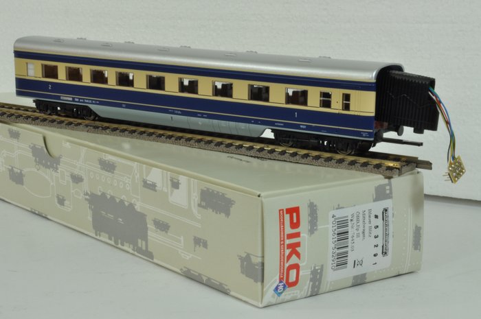 Piko H0 - 53291 - Passenger carriage - Rh 7645.03, Blue Flash - ÖBB
