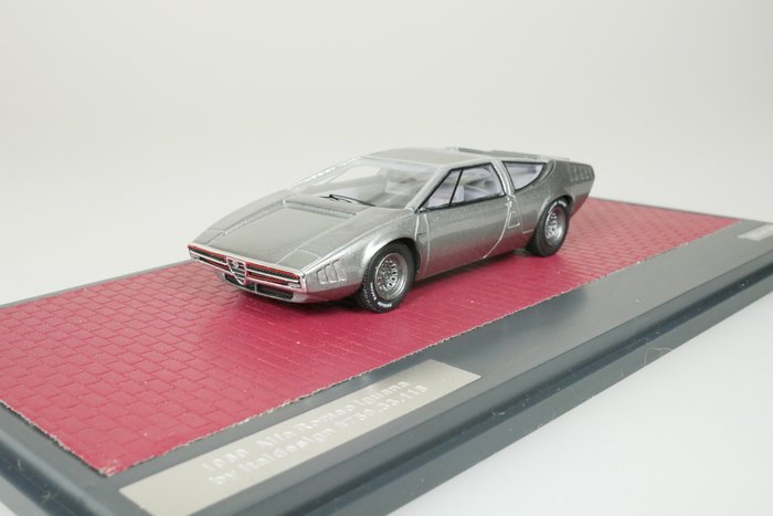Matrix - 1:43 - Alfa Romeo Iguana by Italdesign - 1969 - #101 of 408 pieces