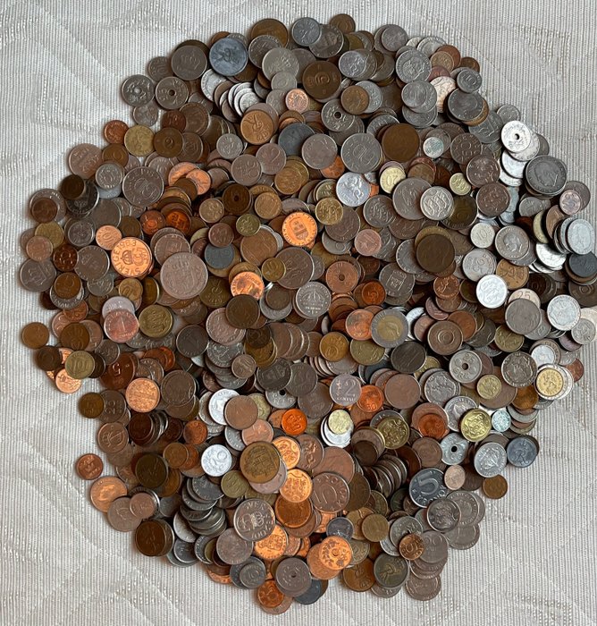 Scandinavia. Large lot of 1500+ coins - different dates