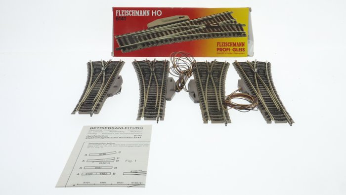 Fleischmann H0 - 6141/6170 - Rails - 4 wissels links/rechts met elektrische aandrijving, Profi-rail