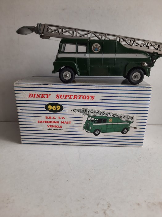 Dinky Toys - 1:50 - ref. 969 BBC TV Extending Mast Vehicle - Made in England - No Reserve Price