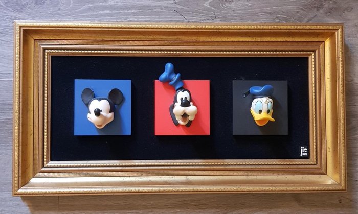 Mickey and Friends limited/Jie - 3D Golden frame - Mickey Mouse & Friends (1980s)