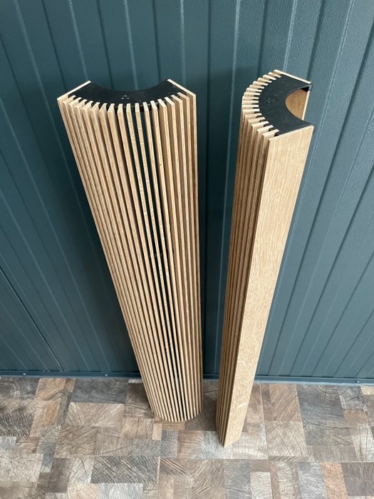 Bang & Olufsen - Wooden Covers for BeoLab 8000 Ensemble d’enceintes