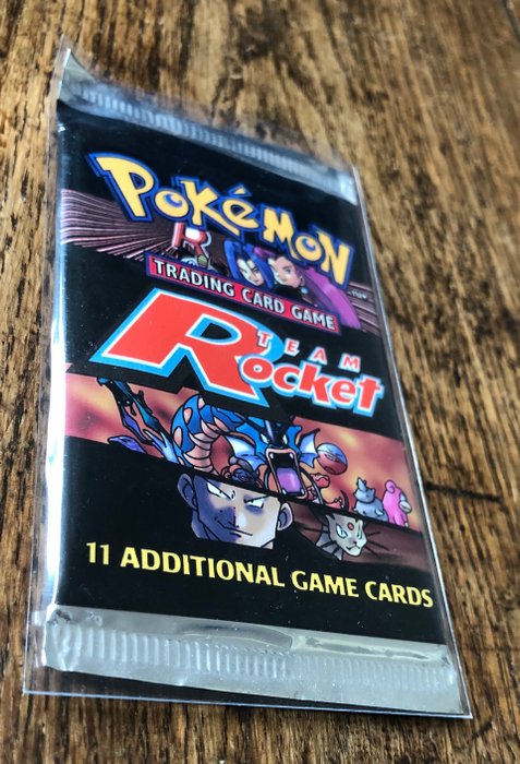 Wizards of The Coast - Pokémon - Booster Pack BOOSTER PACK TEAM ROCKET - COLLAGE - UNWEIGHED - 1999