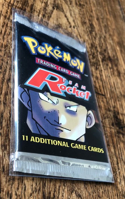 Wizards of The Coast - Pokémon - Booster Pack BOOSTER PACK TEAM ROCKET - GIOVANNI - UNWEIGHED - 1999