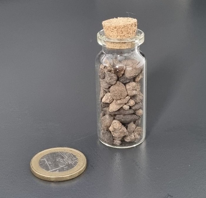 Al Haggounia 001 -meteoriitti Kondriitti - 20 g - (1)