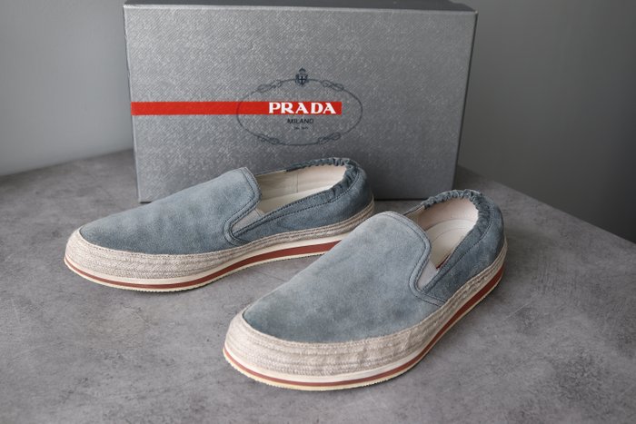 Prada - Instappers, Peeptoes, Sneakers - Maat: Schoenen / - Catawiki