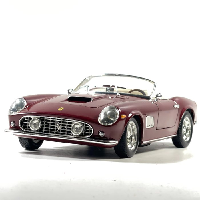 Hot Wheels - 1:18 - Ferrari 250 GT California Bordeaux Red from 1957