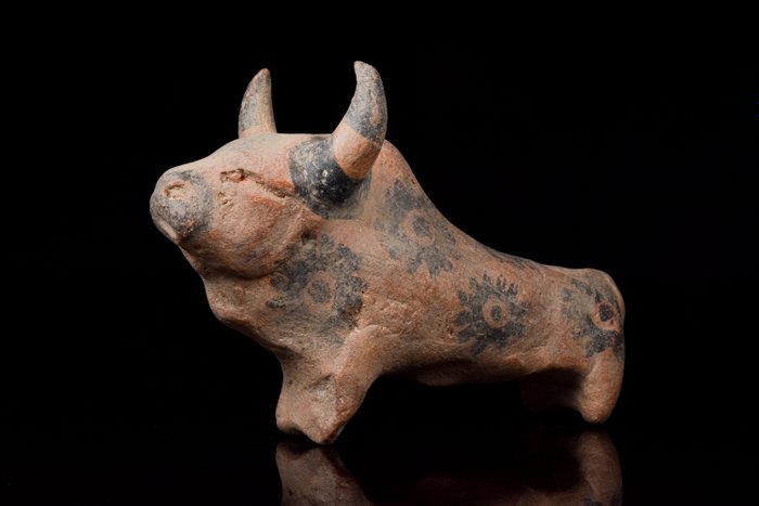 Valle dell'Indo Terracotta Idolo del toro dipinto