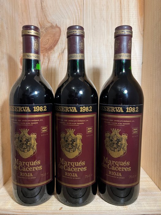 1982 Marques de Caceres - Rioja Reserva - 3 Bottiglie (0,75 L)
