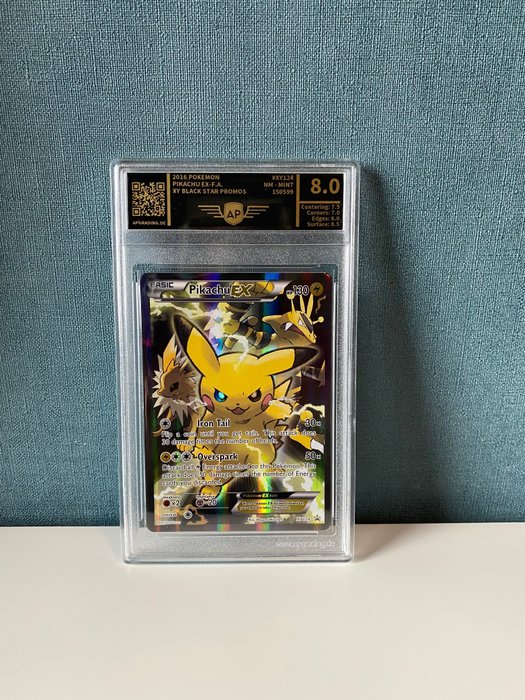 The Pokémon Company - Pokémon - Graded Card Pikachu EX - AP 8 - Pokemon Black Star PROMO - Near Mint/ Mint Condition - 2016