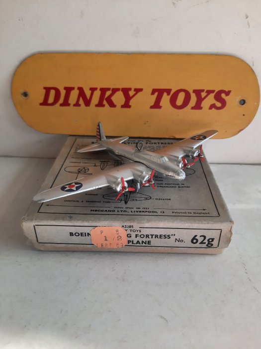 Dinky Toys - No 62G Boeing "Flying Fortress" Monoplane - No Reserve Price