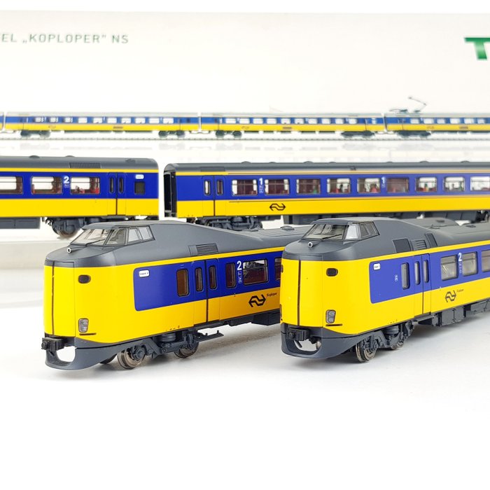 Trix H0 - 22355 - Train unit - Four-piece ICM 'Koploper', 4221 - NS
