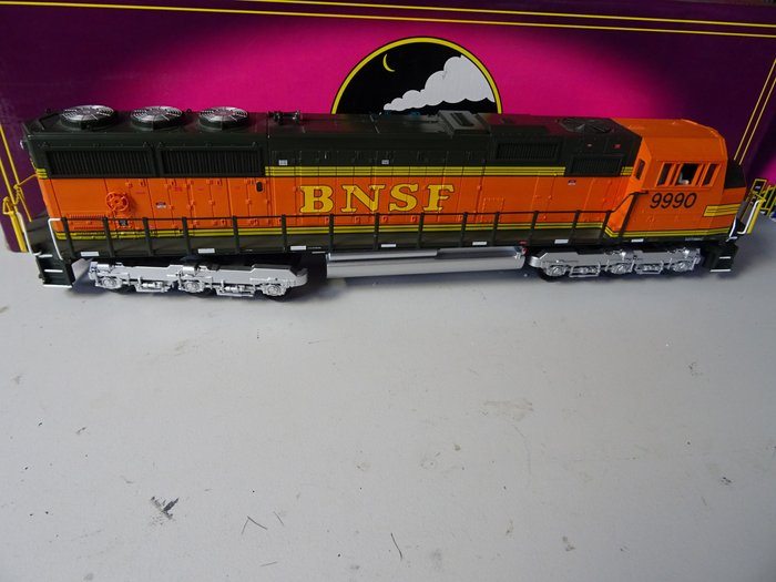 MTH 0 - 20-2213-1 - Diesel locomotive - SD 70 MAC with ProtoSound - BNSF