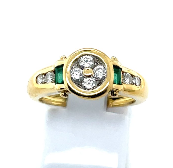 Image 2 of 18 kt. Gold, Yellow gold - Ring - 0.38 ct Diamond - Diamonds, Emeralds