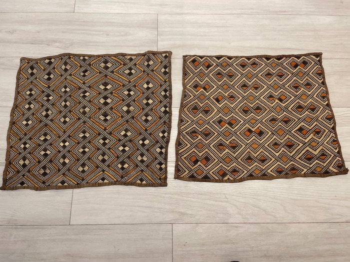 Textiles - Kuba - 70cm (2) - Plant fibre - Shoowa-Kuba - Congo 