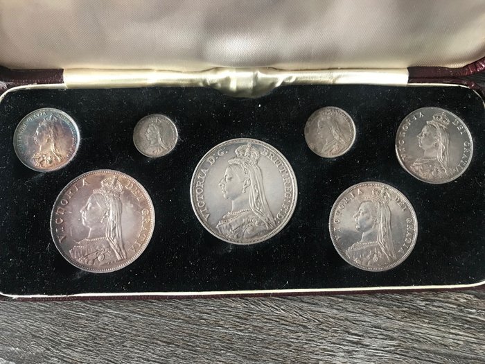 United Kingdom. 3 Pence up to and including Crown 1887 Victoria (7 coins) in set