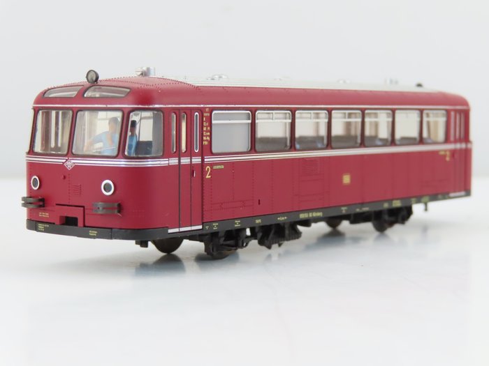 Fleischmann H0 - 4405 - Railcar - Railbus VT 95 with interior lighting - DB