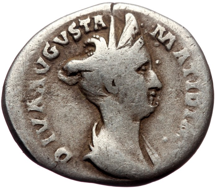 Roman Empire. Matidia (Augusta, AD 112-119). AR Denarius,  Eagle (RIC 426) - Rare