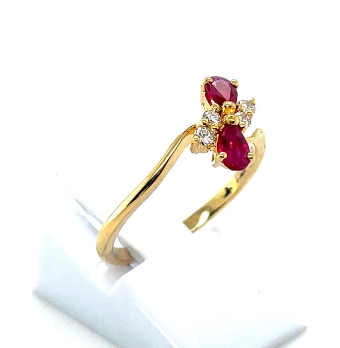 Image 3 of 18 kt. Gold, Yellow gold - Ring - 0.34 ct Ruby - Diamonds, Rubies