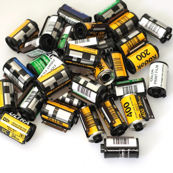 Kodak/Fujifilm +/- 250 lege film cassettes Filmholder