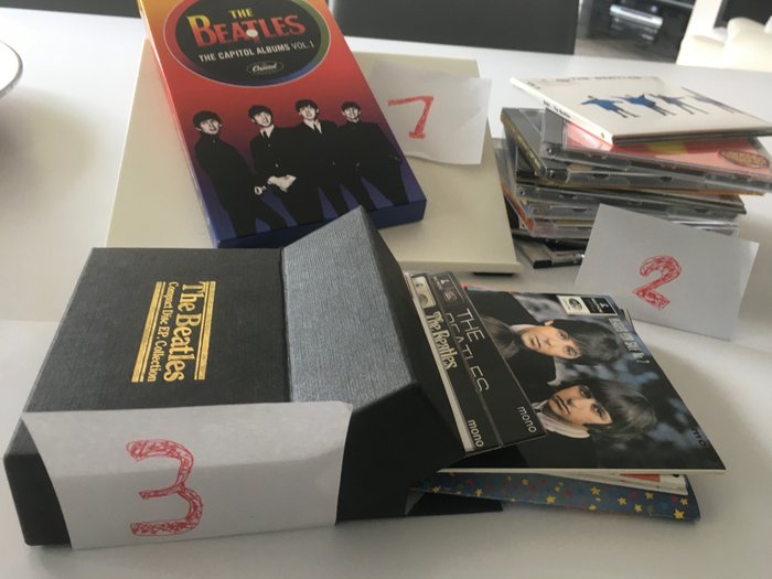 Beatles - CD Lot Special - Capitol Box Set (stereo/mono) vol.1 / 10x Albums / Blue-Box EP Collection - Diverse titels - CD Boxset, CD's - Mono, Stereo - 1992/2009