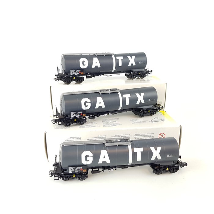 Trix H0 - 24203-09/-11/-14 - Güterwagen - Drei Kesselwagen 'GATX' - DB