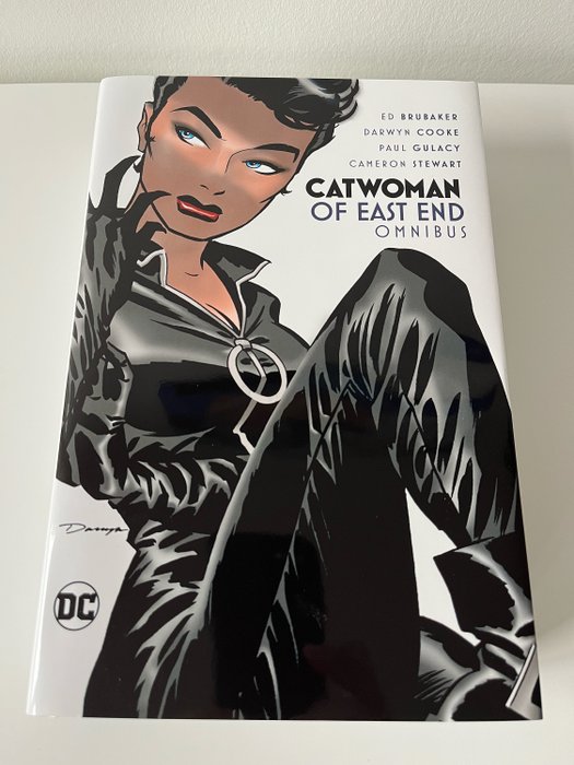 Catwoman of East End - Omnibus - Hardcover - First edition (2022)