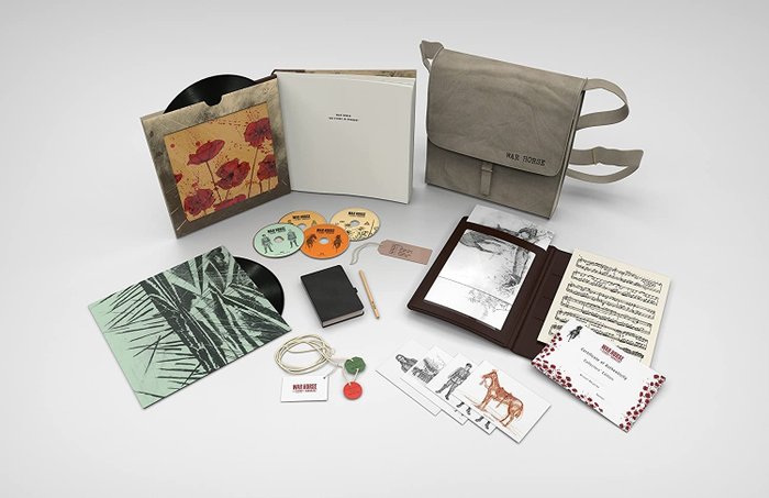 Michael Morpurgo - War Horse The Story In Concert Collector's Signed Box Set 2 x Vinyl LP, CD, DVD - Limitiertes Box-Set - Erstpressung - 2017/2017