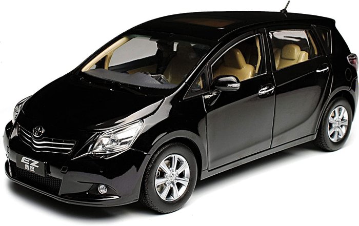 Preview of the first image of Paudi Model - 1:18 - Toyota Verso - Toyota dealer uitgave.