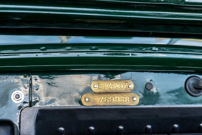 Triumph - TR2 Long Door - 1954