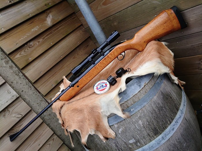 Groot-Brittannië – 1971′ – BSA Guns (U.K.), Ltd. – Vintage richtkijker “Finder image-moving” 4X32 & Originele pellets Marksman no2 – “BSA AIRSPORTER” MK5″UNDERLEVER” – Spring-Piston – Luchtgeweer – .22 Pellet Cal (5,5mm)