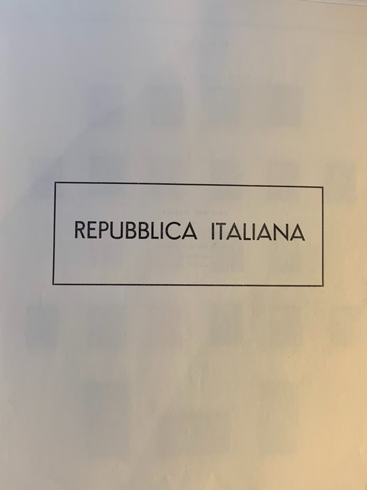 République italienne 1945/1977 - Italian Republic in Marini album