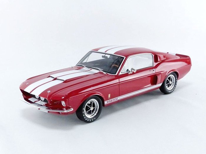 Otto Mobile – 1:12 – Shelby Mustang GT500 – Limited Edition (Individually Numbered)
